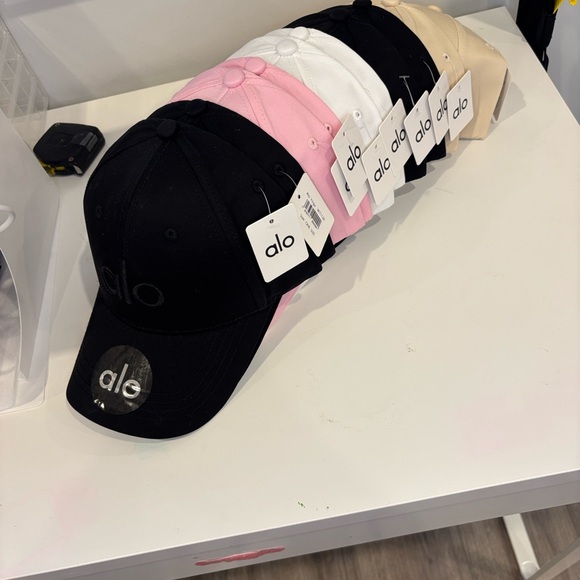 *ALO off duty Style Hat – Cream Embroidered Logo NWT 0326 - Picture 9 of 9